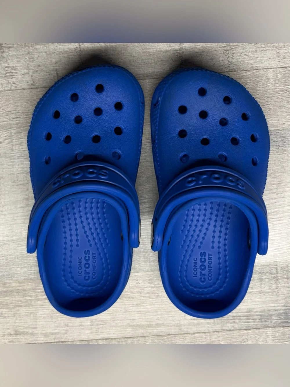 CROCS Classic Clog in Bright Blue for Kids
